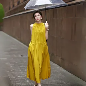 无袖挂脖大摆连衣裙 Elegant Relaxed Sleeveless Halter Neck Dress