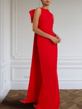 Chic Bow-Accented Sheath Gown for Elegant Beach Weddings and Formal Events