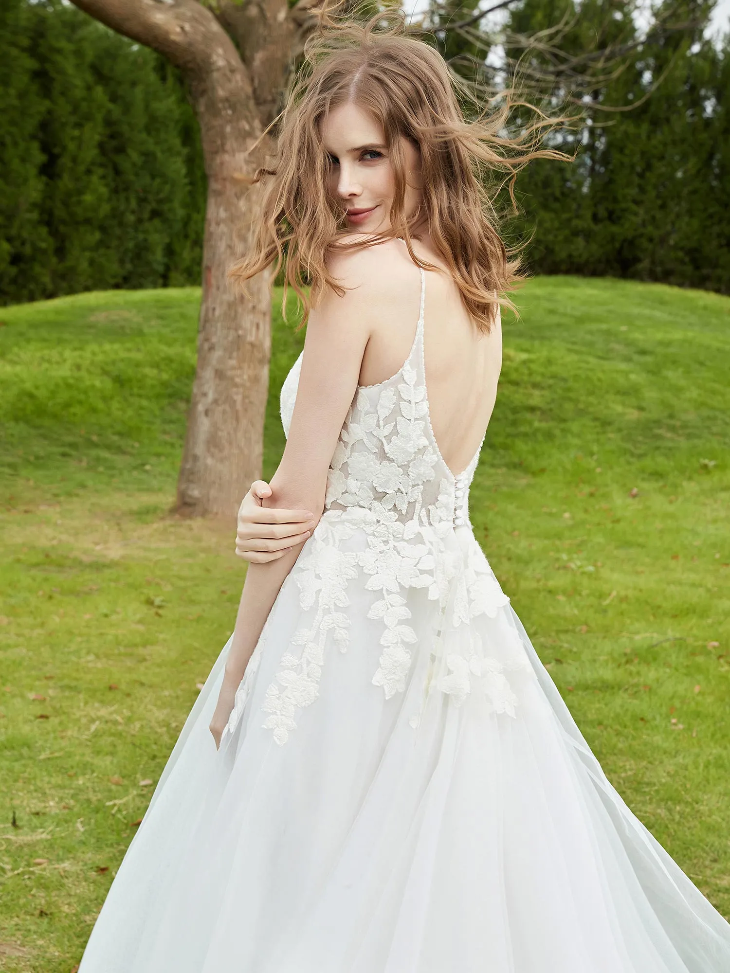Elegant Plunging V-Neck Bridal Dress With Buttons Ivory