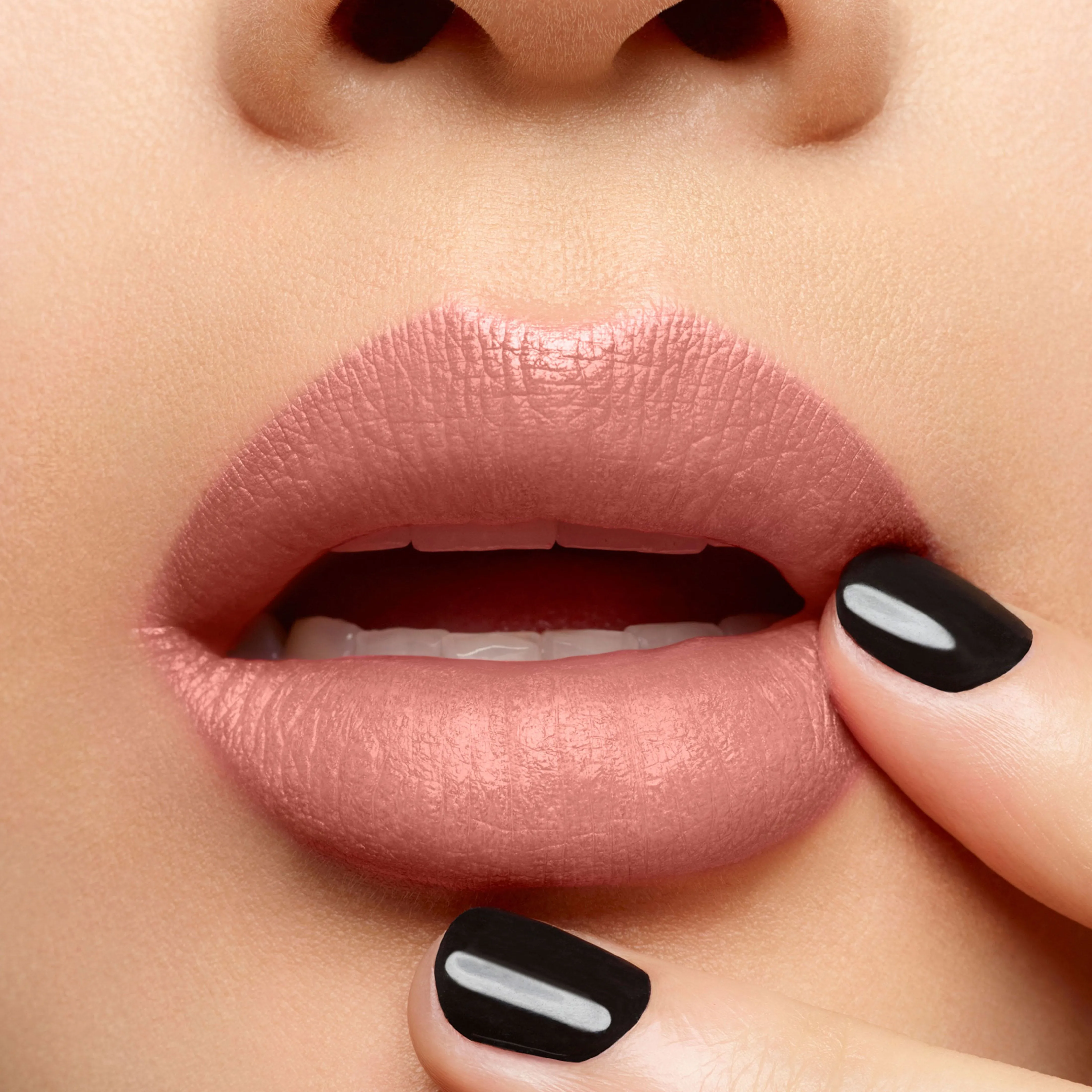 Rouge Pur Couture Satin Lipstick