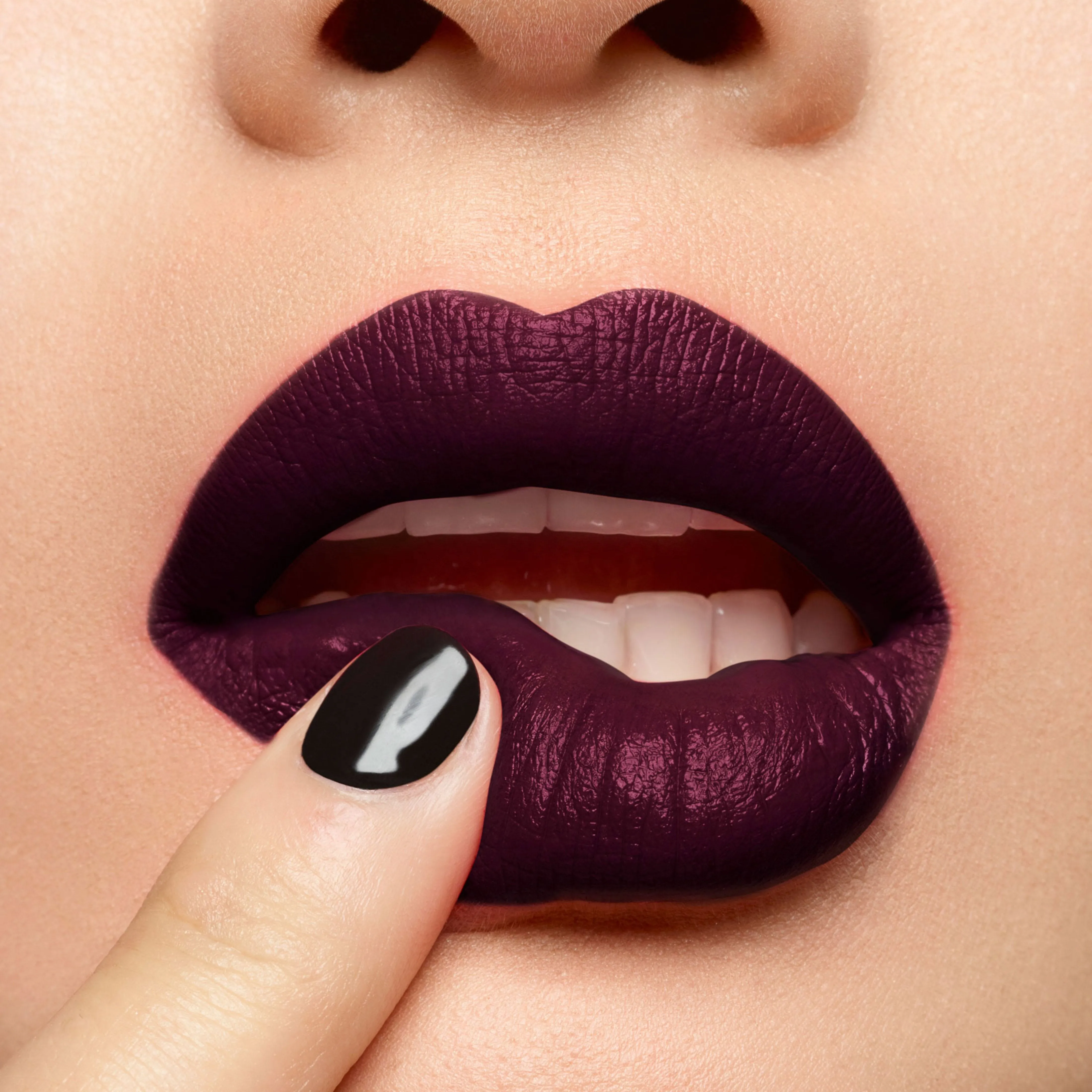 Rouge Pur Couture Satin Lipstick
