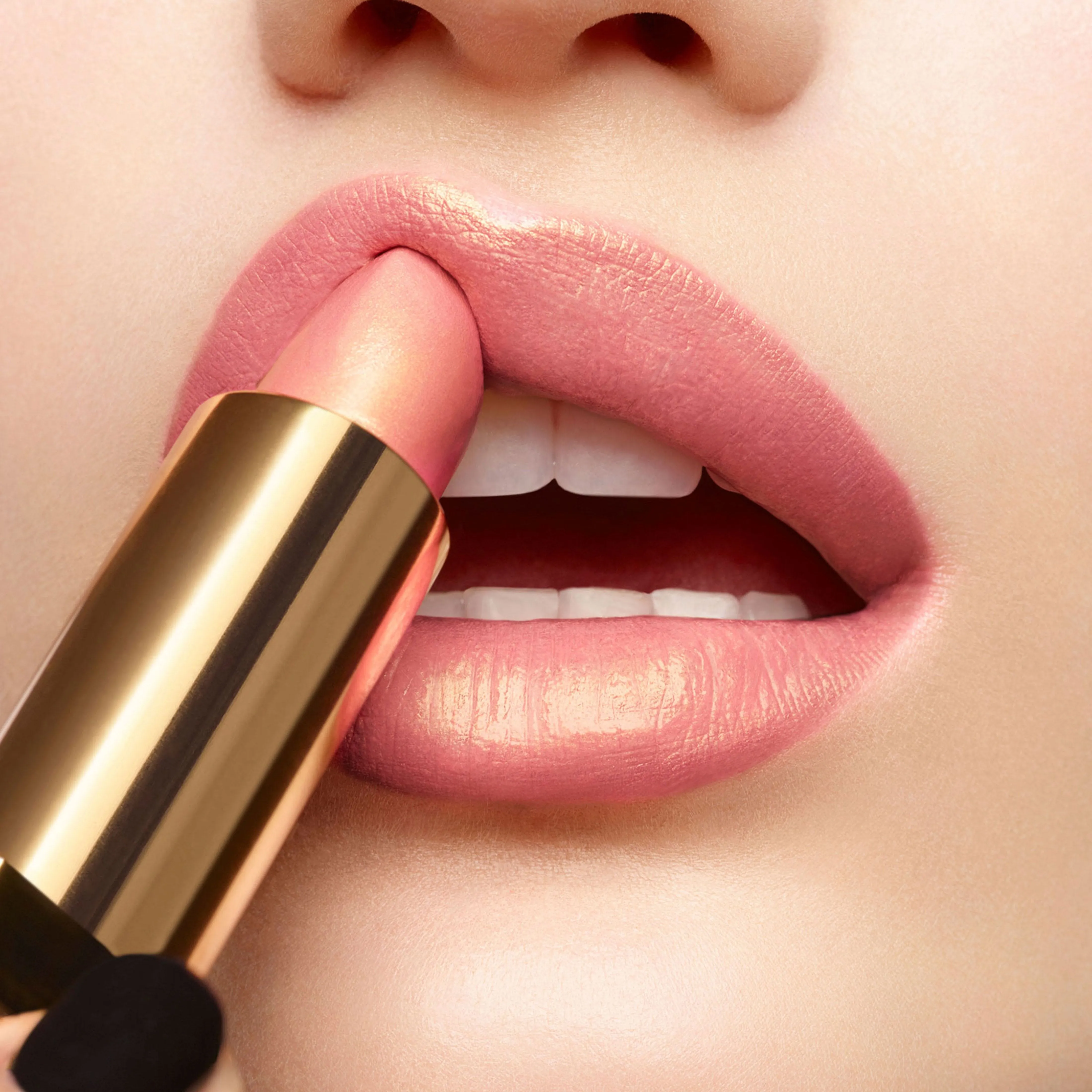 Rouge Pur Couture Satin Lipstick