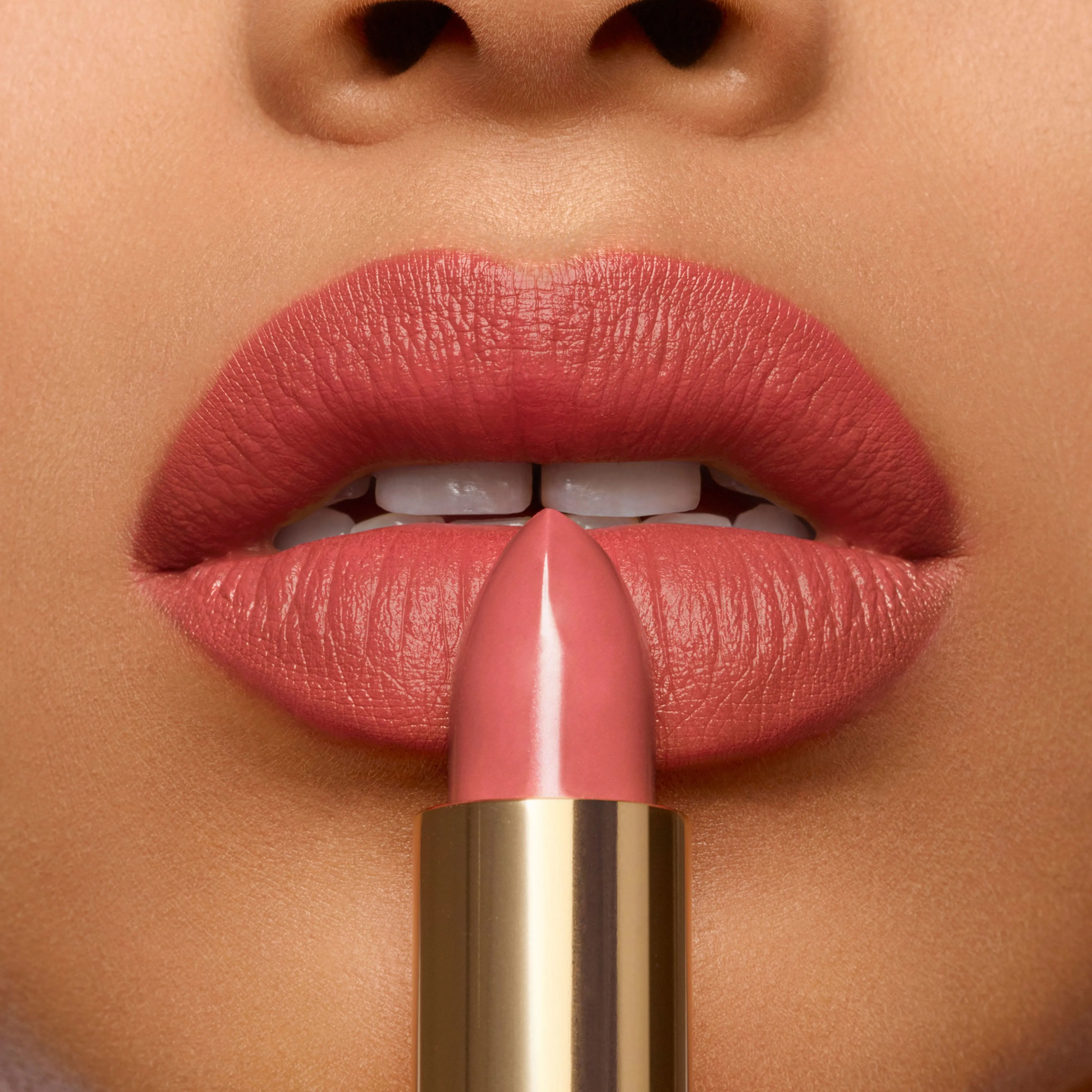 Rouge Pur Couture Satin Lipstick